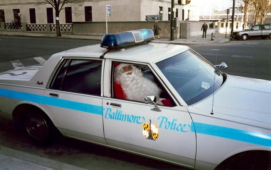 Santa_in_Car.jpg