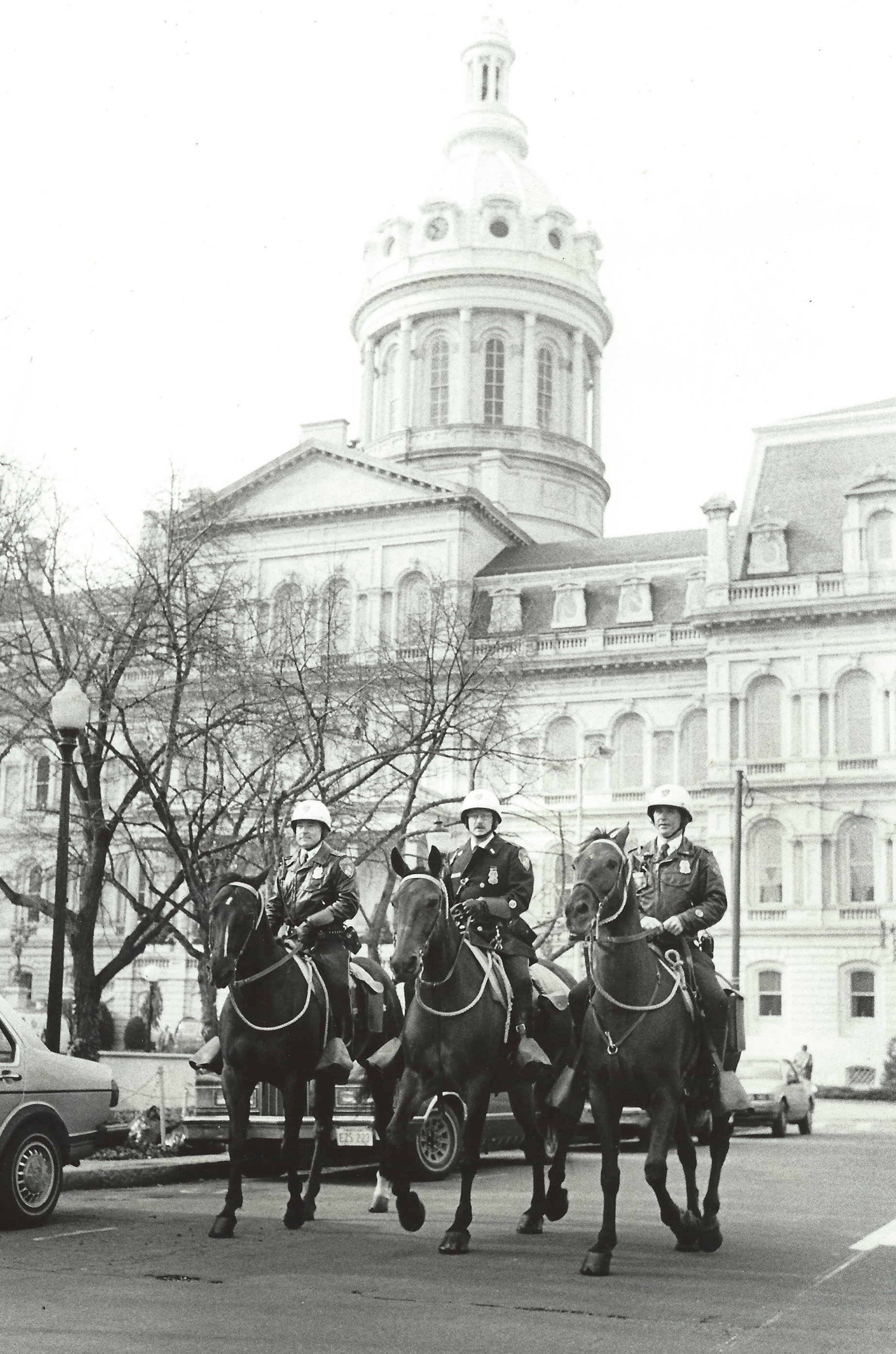 mountedcityhall